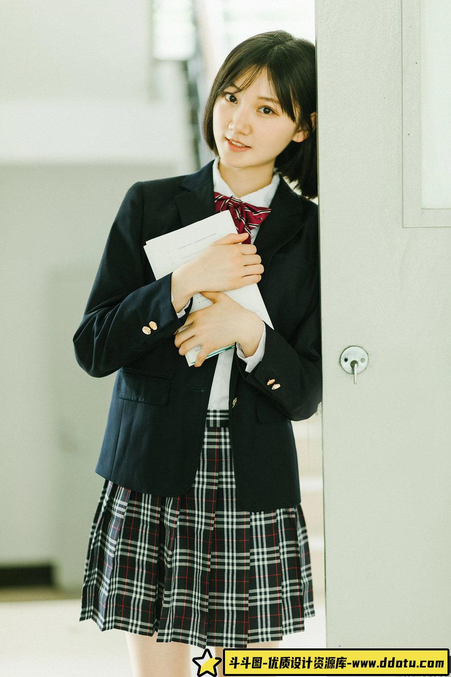 120-放课后の少女 -摄影参考审美提升 [14P-404.1 MB]-斗斗图