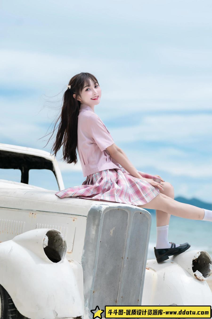 沙滩少女 -摄影参考审美提升 [10P-106.42 MB]-斗斗图