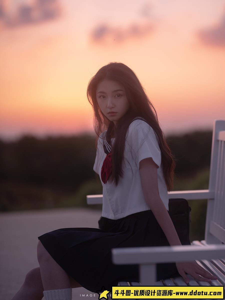 夏日友晴天 -摄影参考审美提升 [18P-13.46 MB]