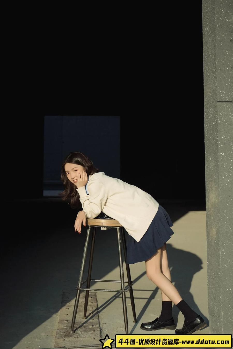 夏天的JK -摄影参考审美提升 [23P-127.5 MB]-斗斗图
