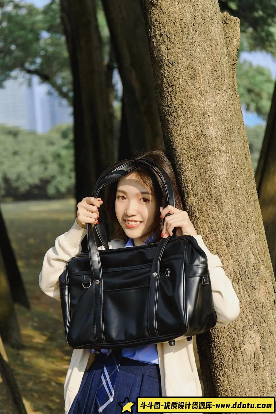 夏天的JK -摄影参考审美提升 [23P-127.5 MB]