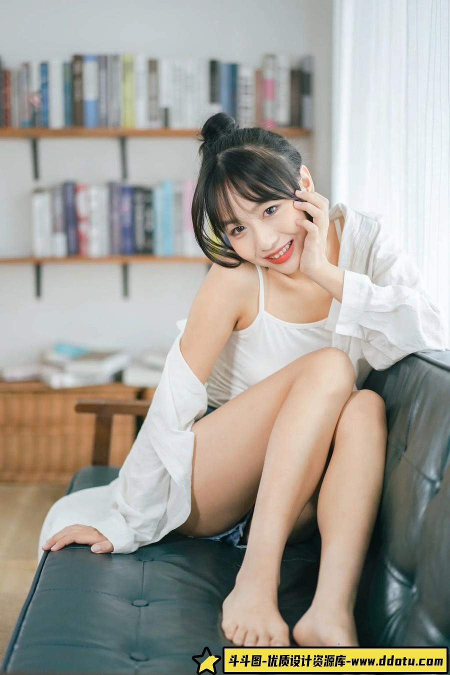 元气少女的居家日常 -摄影参考审美提升 [25P-89.99 MB]