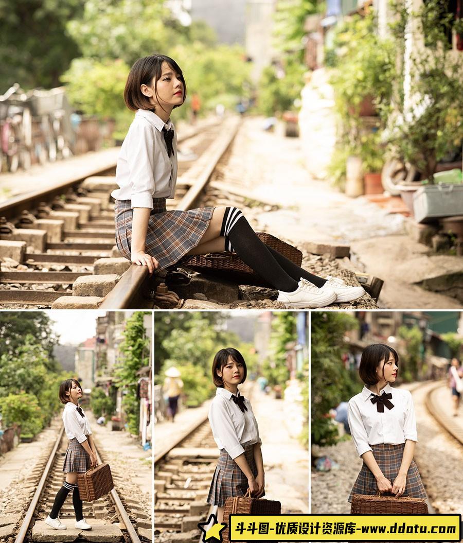 [Cosplay制服原图]8张铁路美女制服写真人像摄影RAW原图,尼康NEF格式原图-斗斗图